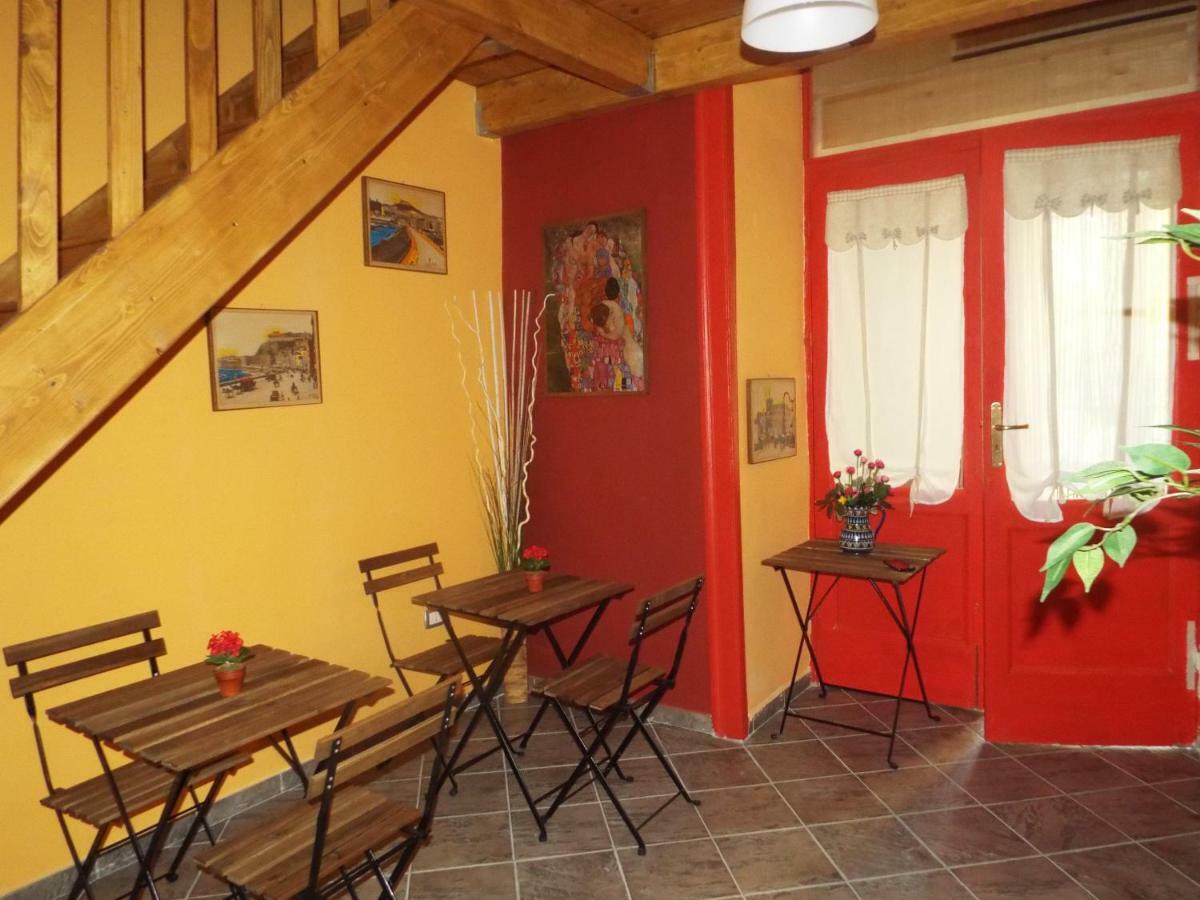 B&B Ingiropernapoli Dış mekan fotoğraf